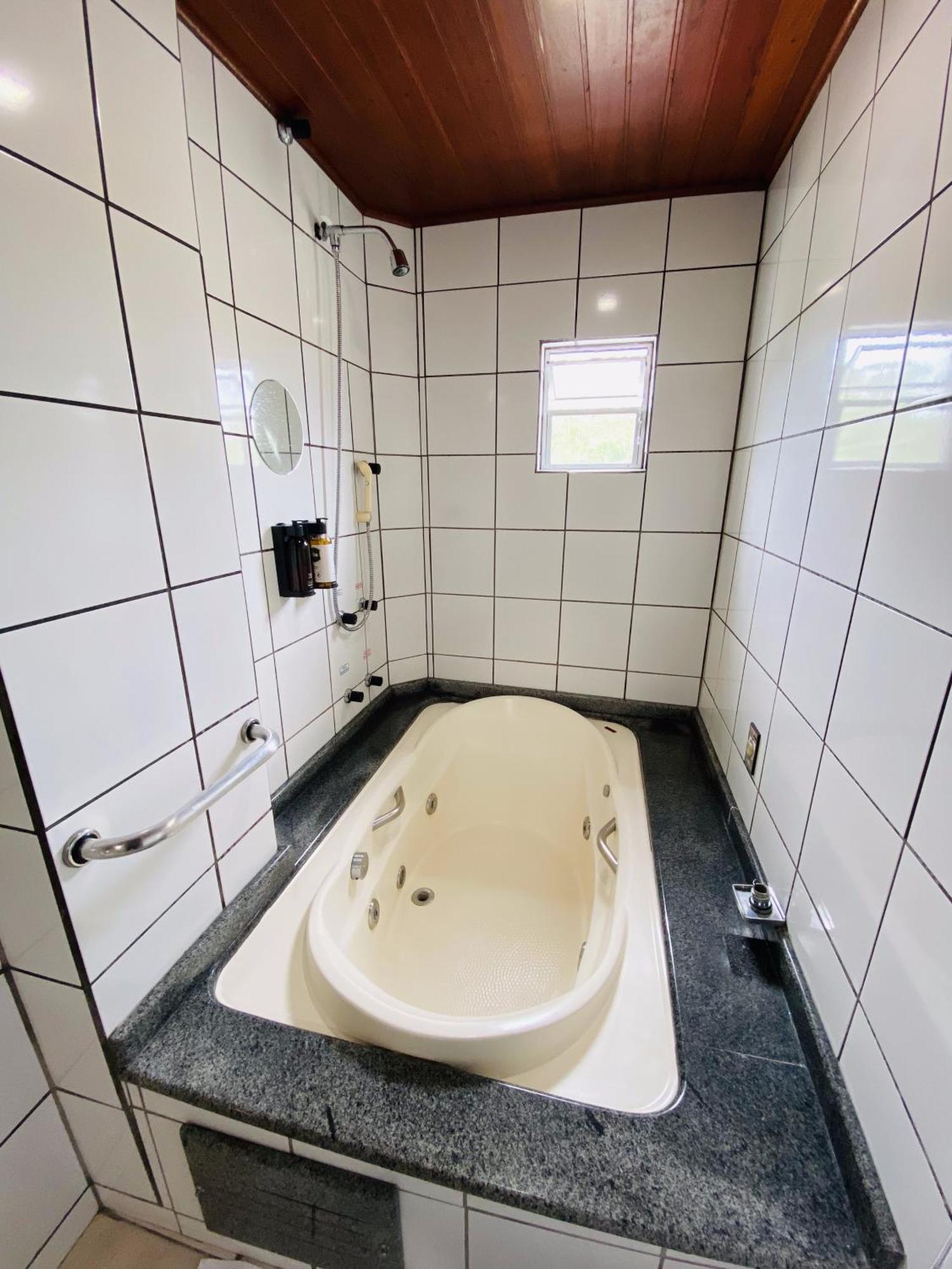 Real Nob Hotel Orleans Luaran gambar