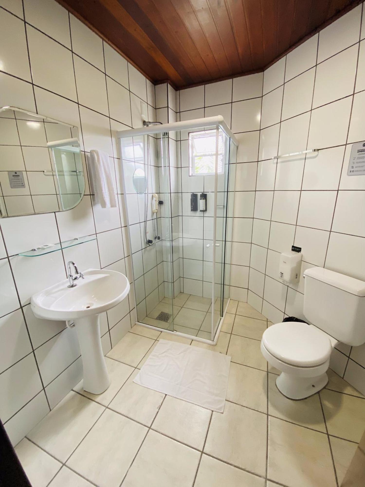 Real Nob Hotel Orleans Luaran gambar
