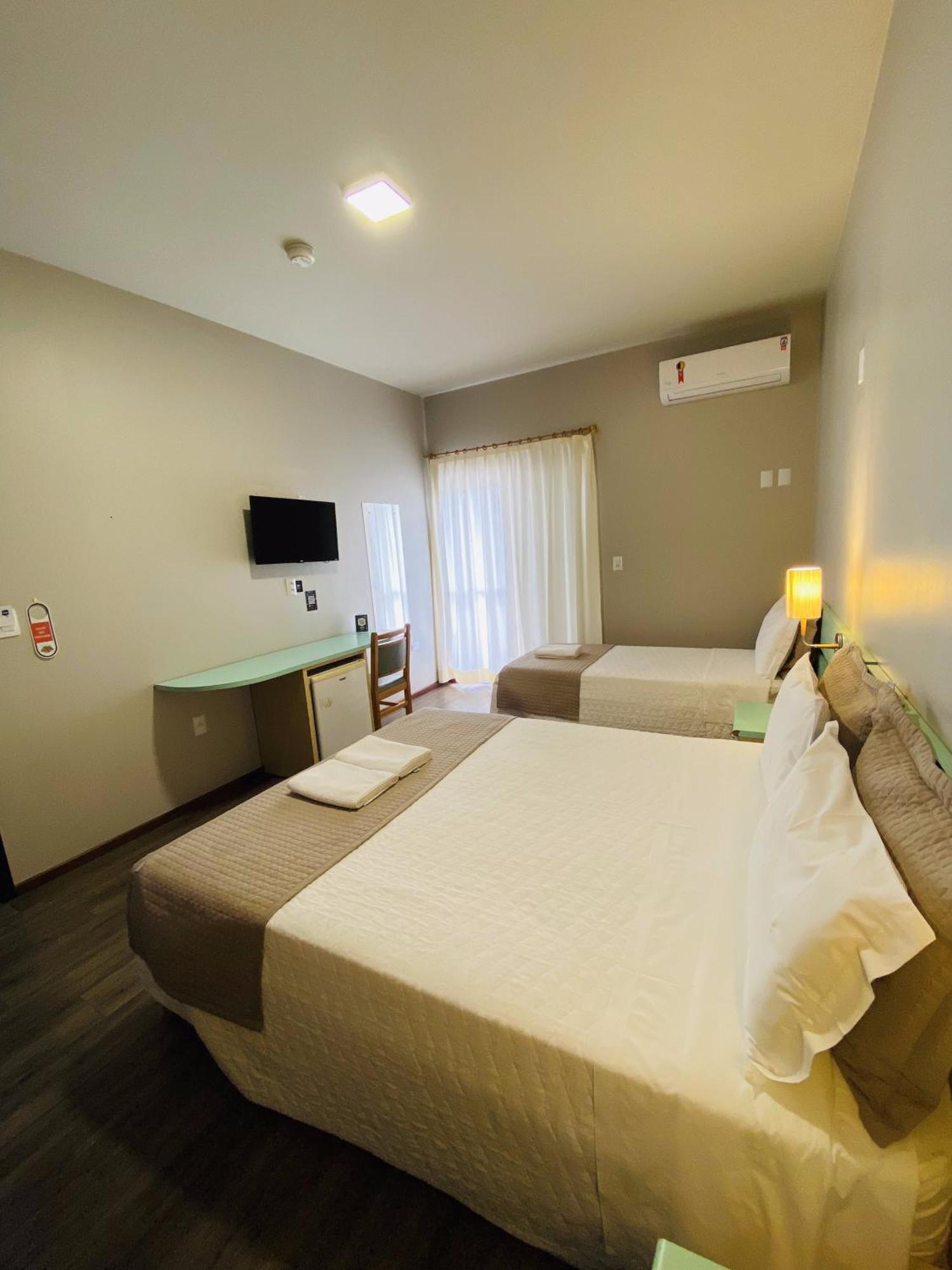 Real Nob Hotel Orleans Luaran gambar