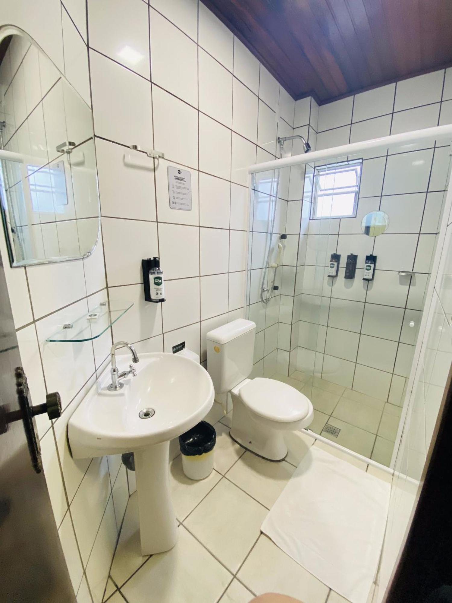 Real Nob Hotel Orleans Luaran gambar