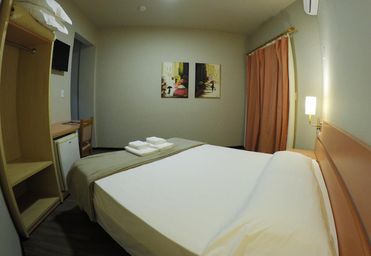 Real Nob Hotel Orleans Luaran gambar